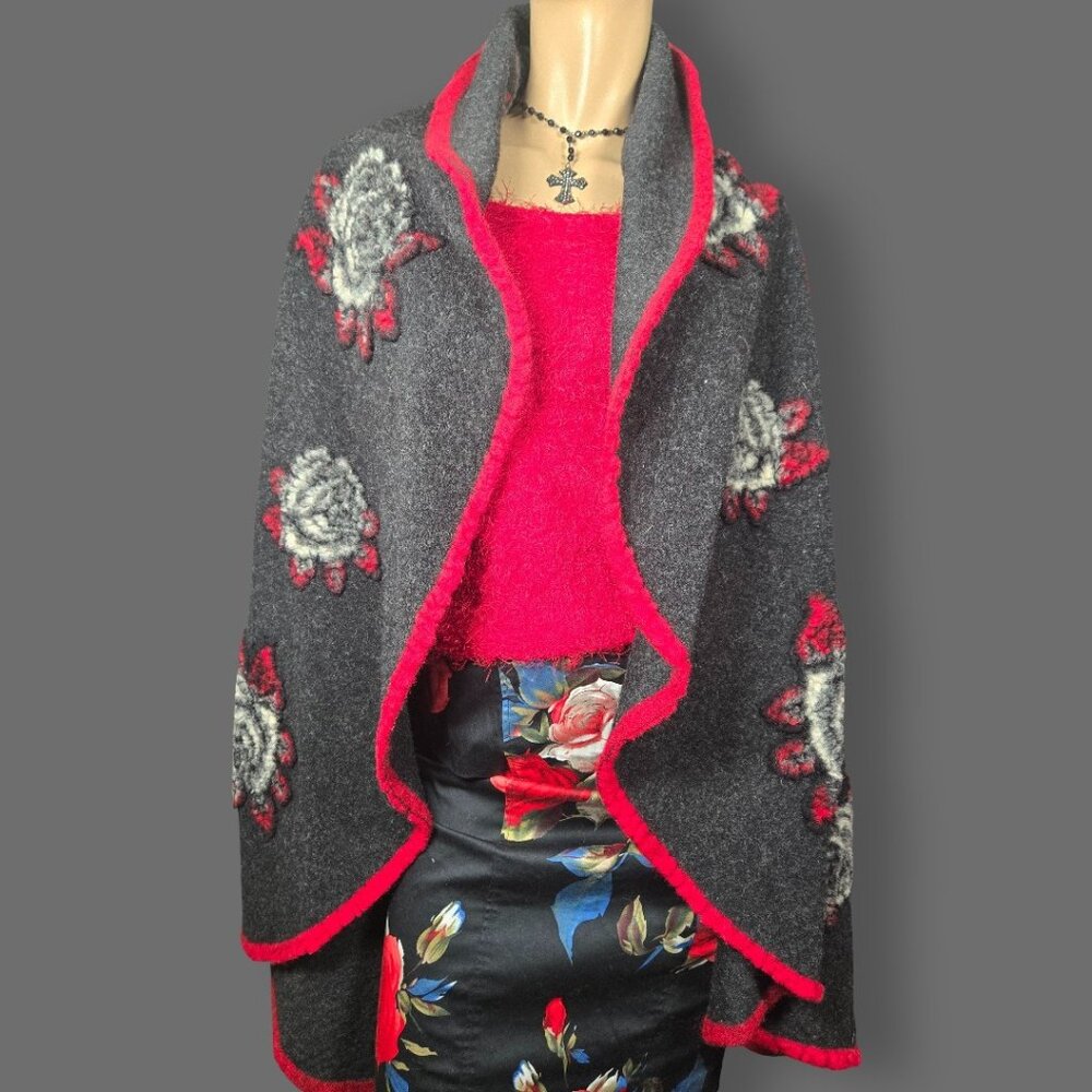 Vintage Wool Cape Poncho Vest Gray Red Roses Made In Italy Gothic Witchy Boho